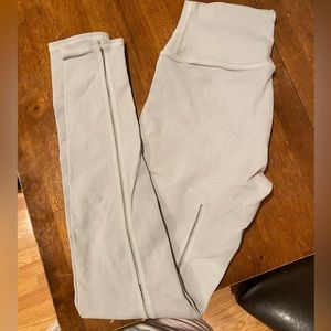 ALO Yoga high waisted Dash leggings (S) Sage